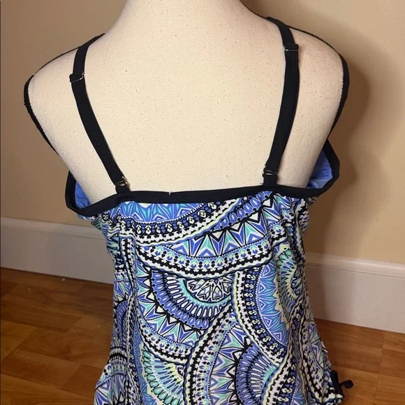 Free Country XXL Womens Mist Blue Black Mandala Tankini Swim Top EUC 18 - Picture 5 of 6